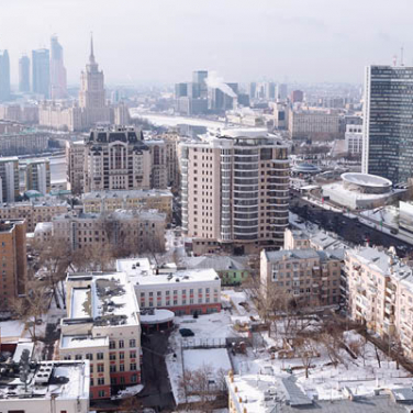 Средняя цена проданных квартир на вторичном рынке Москвы в декабре была минимальной за весь 2023 год