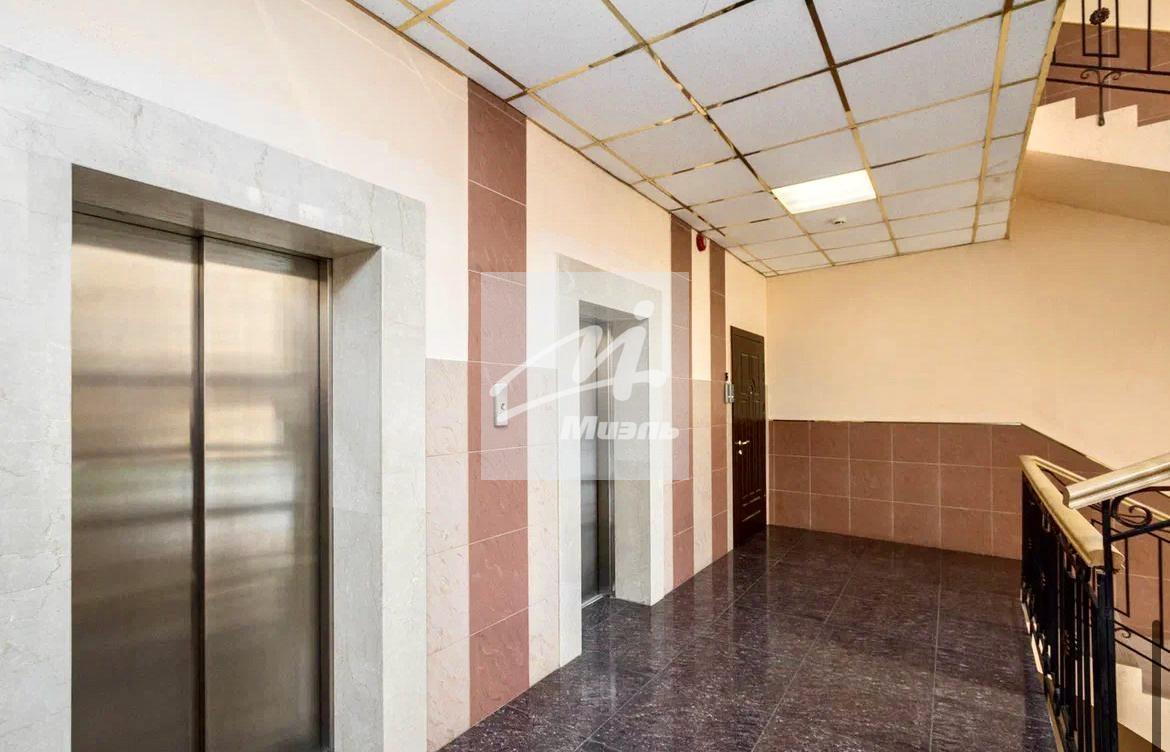 Продажа 5-комнатной квартиры 198,8 кв. м, 4/8 этаж в г. Москва, Академика  Туполева набережная, д. 15